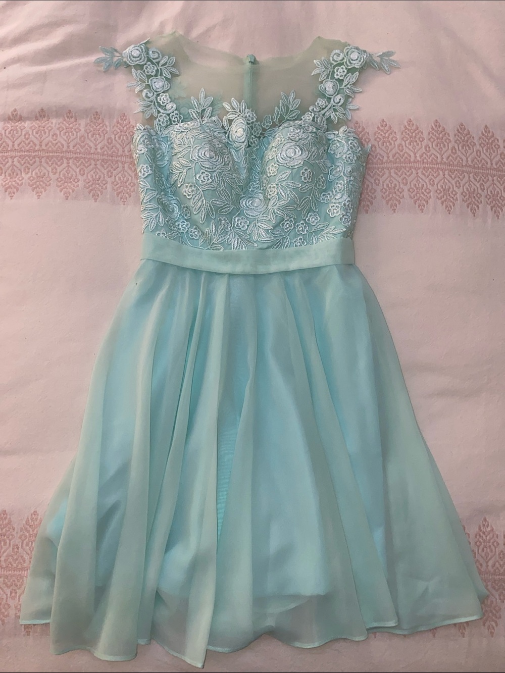 Formal/ Semiformal Dress